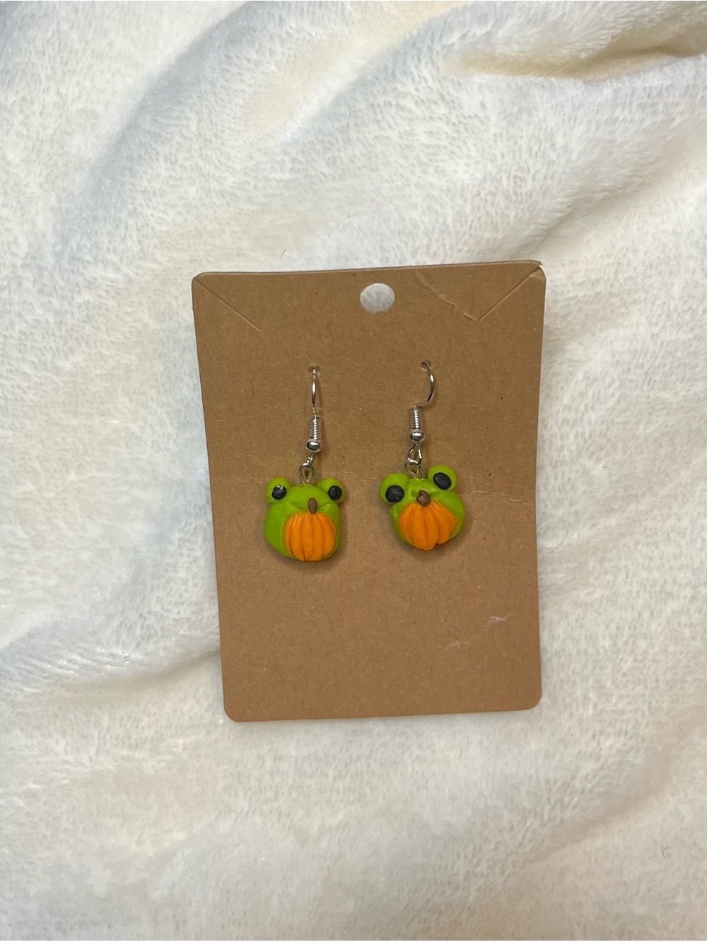 Green Frog Pumpkin Handcrafted Kids / Adults Earrings Cute for Halloween - Picture 3 of 3